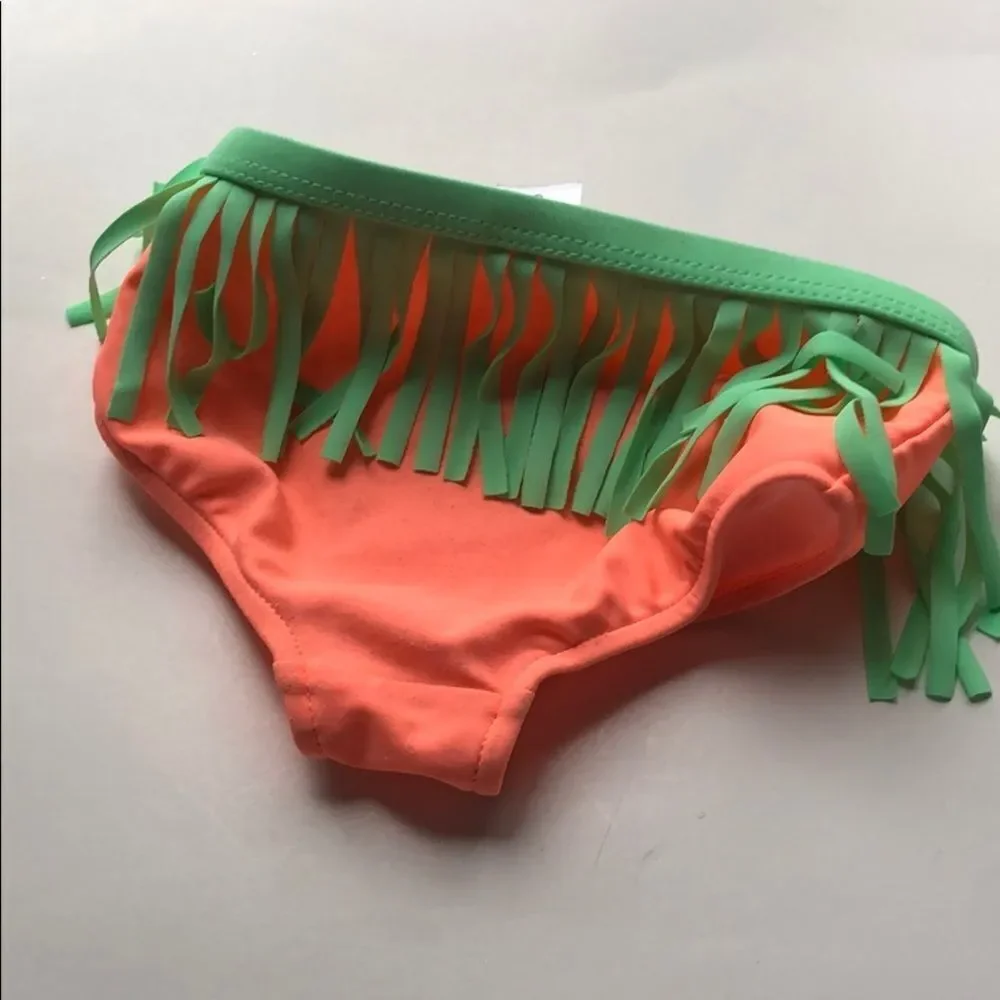 🍭*6/$30* Carter’s baby girl's pink floral fringe two-piece swimsuit- 9m